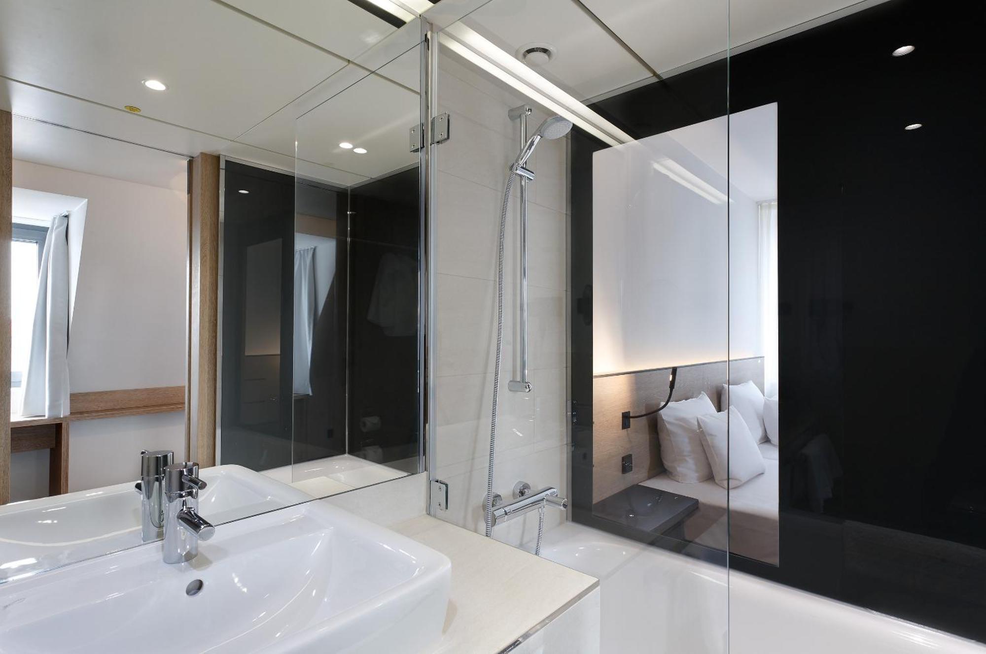 Hotel Sorat Saxx 3*